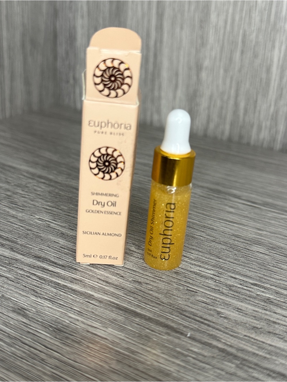 Euphoria Shimmering Dry Oil - Golden Essence Sicilian Almond 5ml
